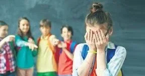 YÜKSEL AYTUĞ Akran zorbalığı nasıl önlenir?