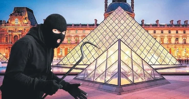 MEVLÜT TEZEL Louvre’u ‘yakışıklı güvenlik’ mi koruyordu?
