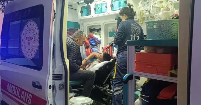 Manisa da dayı yeğen bıçaklı kavgada birbirlerini yaraladı Manisa Haberleri