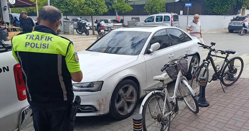Polisi alarma geçiren ihbar! Araçta kan var