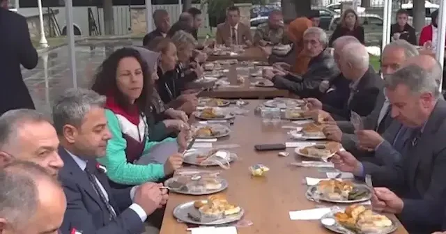 Amasya’da Filistin’e Destek Sofrası: “Bir Tabak, Bir Bağış” VİDEO İZLE
