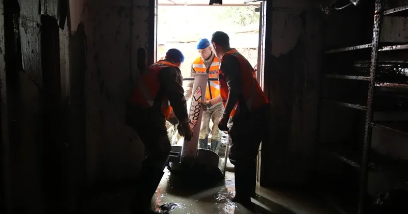 İstanbul da sel sonrası gizli tehlike! 6 ay içinde ortaya çıkacak