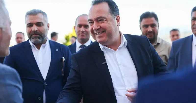 Siyaset gündemini sallayan kulis! AK Parti ye geçecek iddiası!
