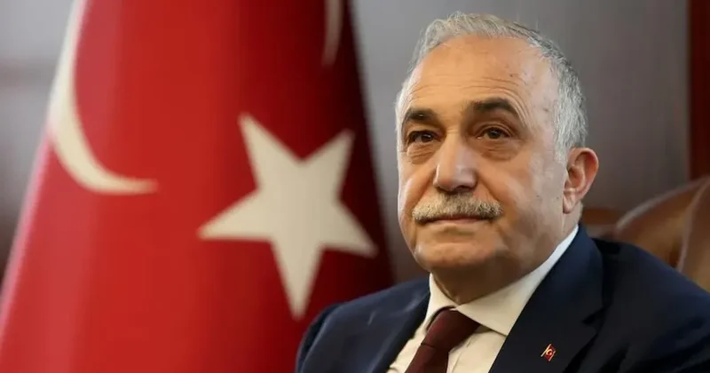 SON DAKİKA... Ahmet Eşref Fakıbaba hem İYİ Parti den hem de milletvekilliğinden istifa etti Sözcü Gazetesi
