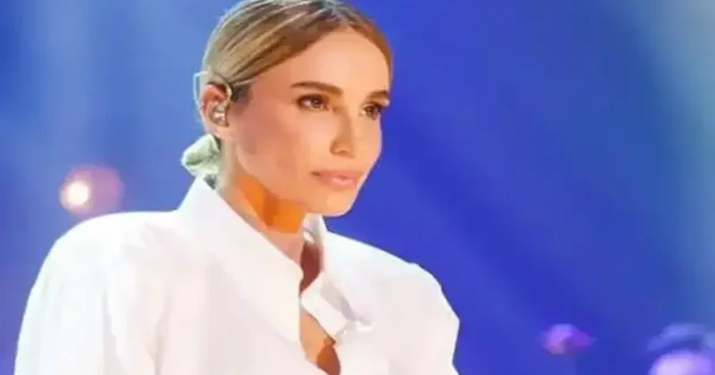 Minik hayranı abla diye seslendi! Şarkıcı Gülşen den yanıt gecikmedi