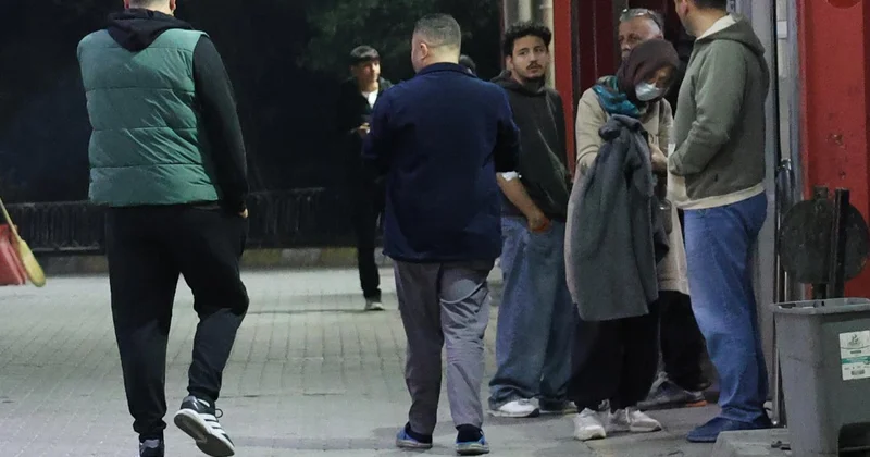 Sahilde korkunç kavga! Kopan kulak parçası kayıp