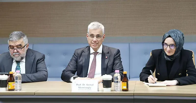 Bakan Memişoğlu, Güney Kore de 3 ülkenin sağlık bakanıyla görüştü
