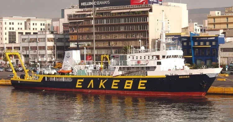 Gemi mürettebatı kazan kaldırdı: Yunanistan’da kablo seferine isyan