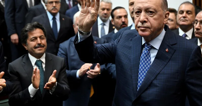 Erdoğan ın kravatındaki detay dikkat çekti
