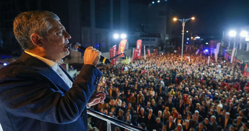 Özgür Özel’den yine sokak çağrısı: Gün evde oturma günü değildir