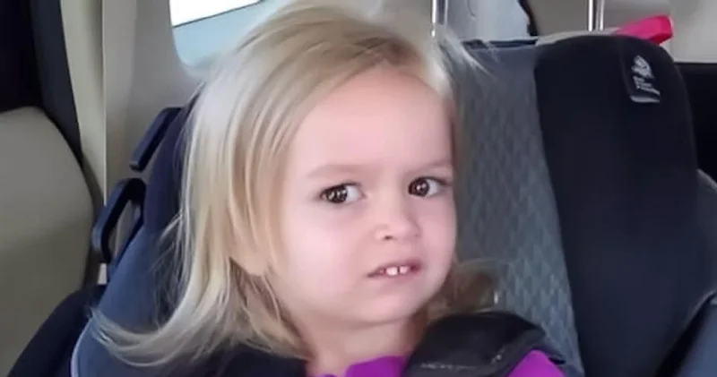 Yan bakan Chloe artık 15 yaşında! Tek bir fotoğrafı ailesinin hayatını değiştirdi... İşte son hali