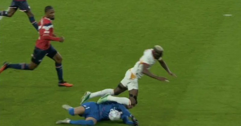Galatasaray ın Osimhen ile kazandığı penaltı iptal edildi