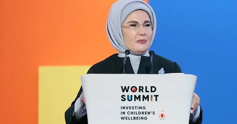 Emine Erdoğan: Gazze başta olmak üzere savaş bölgelerindeki çocukların sesi olmayı insanlık vazifemiz görüyoruz