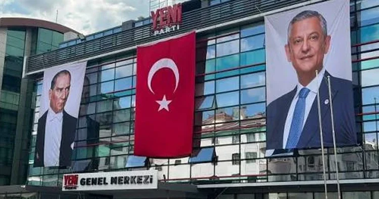 AYM karar verdi... Yeni Parti’nin ismi değişmeyecek