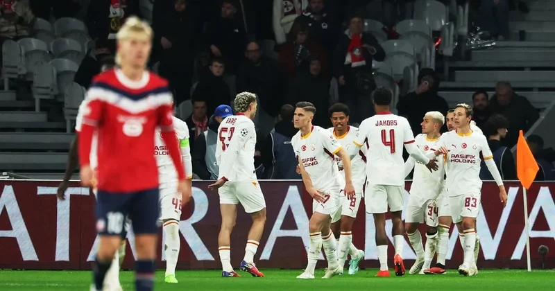 Son dakika: Galatasaray deplasmanda geri döndü! Şampiyonlar Ligi’nde Lille’i ezdi geçti