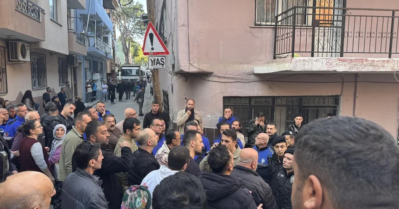 İzmir de tünel çalışmalarında hasar gören evlerin tahliyesinde tartışma çıktı