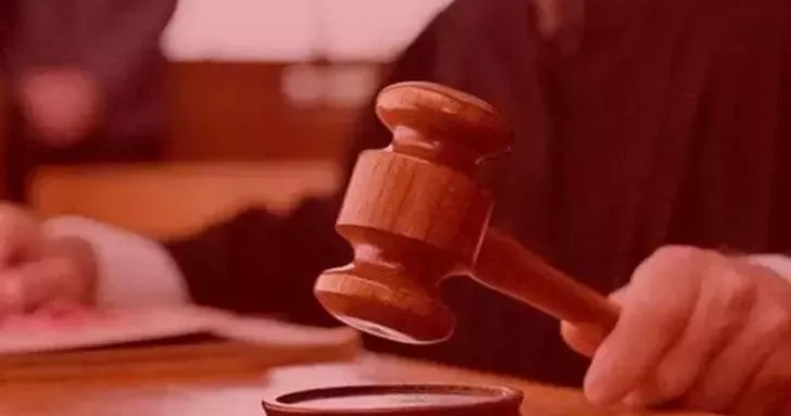 Gümüşhane’de pansiyona dışarıdan getirdikleri pideyi yiyen 29 öğrenci, zehirlenme şüphesiyle hastaneye kaldırıldı