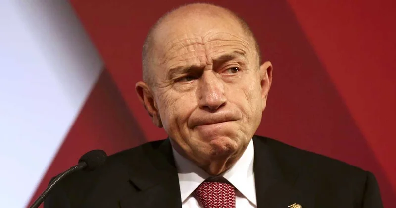 Barcelona da Nihat Özdemir depremi