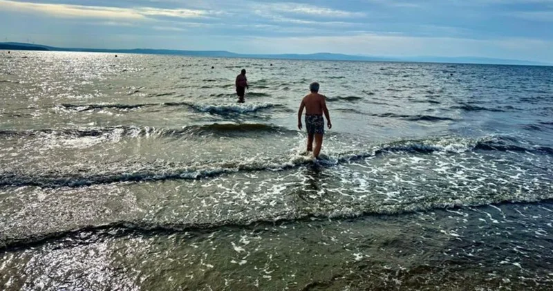 Balıkesir haberleri: Kasım ayında orada denize girdiler SON DAKİKA HABER