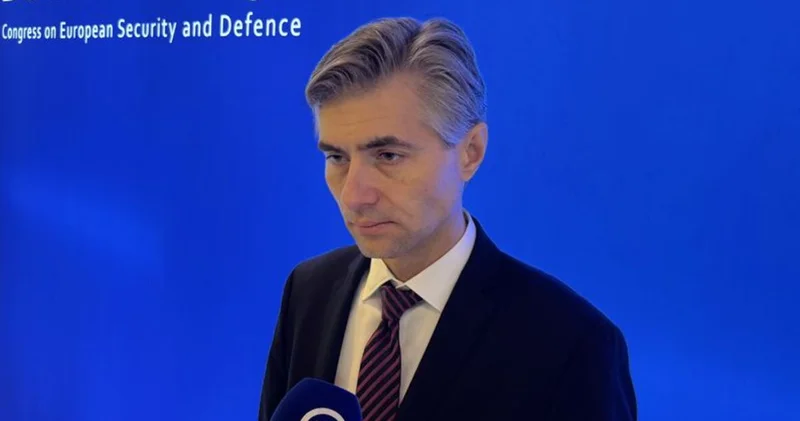 AB, Türkiye yle savunma işbirliğini güçlendirmeli Dış Haberler