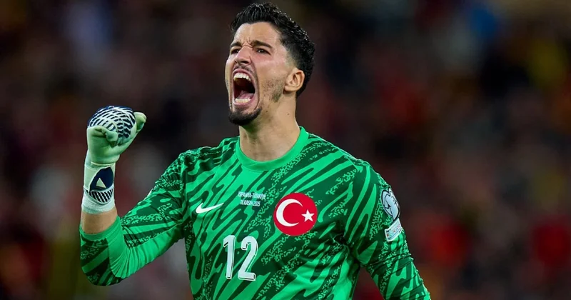 Süper Lig in devi Altay Bayındır ı transfer ediyor! Sözcü Gazetesi