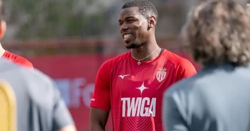 Efsane futbolcu 3 yıl aranın ardından sahalara dönüyor