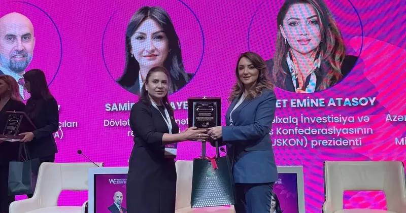 ULUSKON Başkanı Atasoy, Bakü’de ‘Yılın Başarılı İş Kadını’ ödülüne layık görüldü