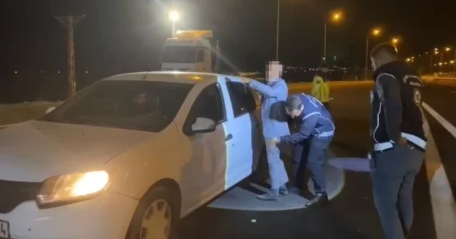 Osmaniye de 9 düzensiz göçmen ve 3 organizatör yakalandı Osmaniye Haberleri