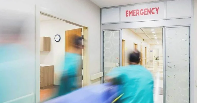 99 yaşındaki hastayı 64 saat acilde beklettiler Sözcü Gazetesi