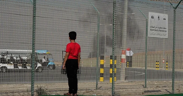 Gösteride korkunç kaza: Savaş uçağı yere çakıldı