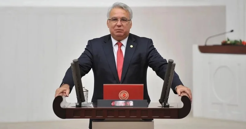 Tutuklanan eski AKP li vekil Hüseyin Kocabıyık geri adım atmadı! Cezaevinden İmamoğlu resti çekti