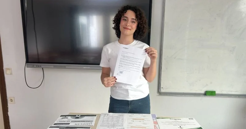 Ders çalışırken yemek yemeyi bile unuttum diyen Ayşe Naz, Amerikan Rice Üniversitesi nden ve NASA dan eğitim daveti aldı Haberler