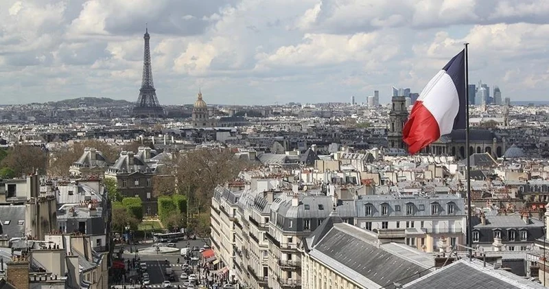 Fransa Genelkurmay Başkanı nın ülkesinin çocuklarını kaybetmeye hazır olması gerektiği sözleri tartışılıyor Dış Haberler