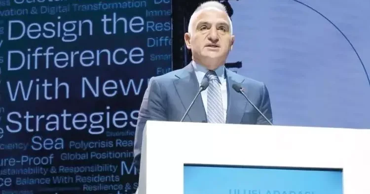 Bakan Ersoy’dan otelcilere erken rezervasyon çağrısı: Dolana kadar kampanya