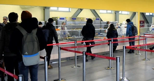 Öğrenciler arası yemek hakkı paylaşımı artık mümkün Yemek yiyemeyecek öğrenciler, o güne ait yemek haklarını belirledikleri arkadaşlarına aktarabilecek Eskişehir Haberleri