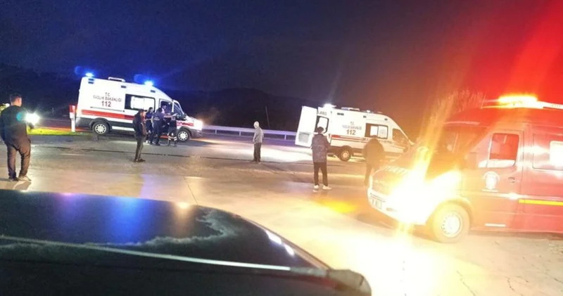 Balıkesir’de kamyon ile kamyonet çarpıştı: 1 ölü, 1 yaralı