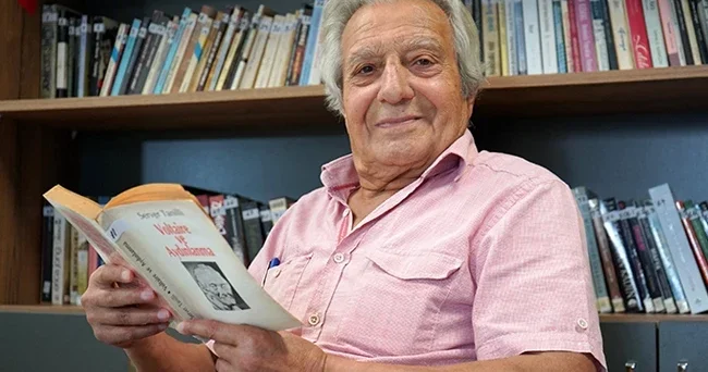 Emekli öğretmen ünlülerle olan anılarını yazıyor: O sözünü hiç unutmadım