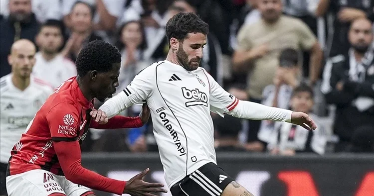 Beşiktaş taki Rafa Silva krizi FIFA ya taşınıyor! Tesislere noter çağrılıp zabıt tutturuldu