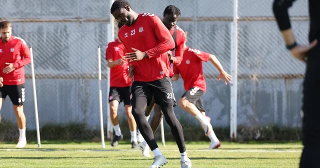 Sivasspor, duran top çalıştı Sivas Haberleri