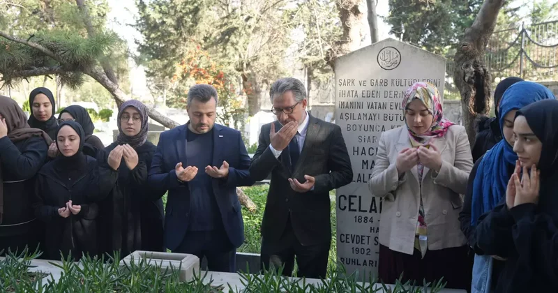 Talebeleri Celal Hoca yı kabri başında andı