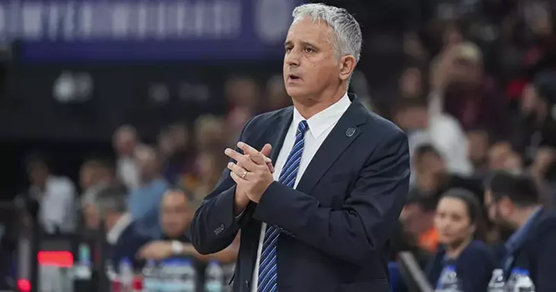 Igor Kokoskov dan Anadolu Efes e Barcelona zaferini getiren soyunma odası konuşması Fanatik Gazetesi Basketbol Haberleri Spor