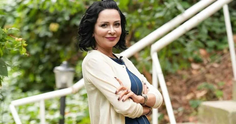 Evrim Akın iddiaları ortalığı karıştırdı: Ünlü oyuncudan Akın a destek geldi