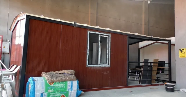 Babalarının isteğiyle, İstanbul daki konteyner fabrikalarını deprem riski altındaki Bingöl e taşıdılar Bingöl Haberleri