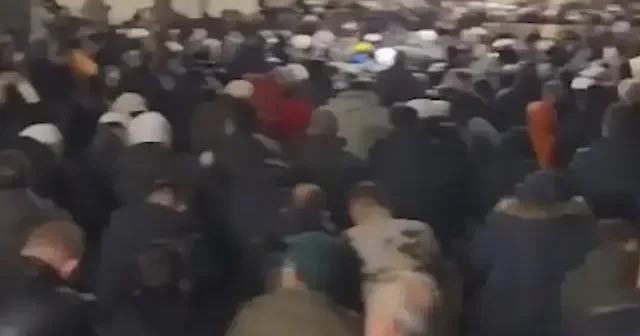 Mübarek üç aylar Bursa da böyle karşılandı: Ulu Cami doldu taştı VİDEO İZLE