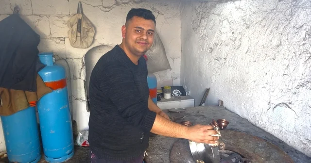 Baba oğul kalaycılık mesleğini yaşatmaya çalışıyor Gaziantep Haberleri