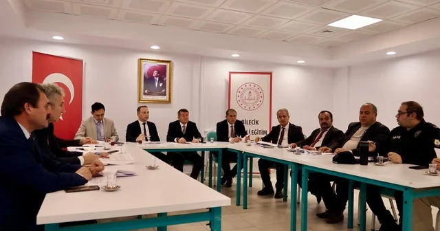 Açık öğretim sınavları için bilgilendirme toplantısı yapıldı Bilecik Haberleri