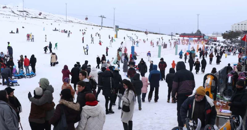 Sezon açıldı, pistlerde iğne atacak yer kalmadı!