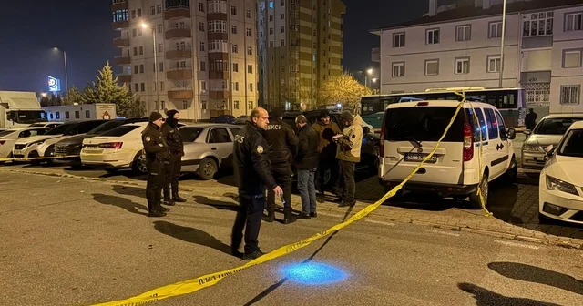 Ateş açtığı tüfeği otomobilin altına saklamaya çalıştı Komşular arasında çıkan kavgada 1 kişi yaralandı Kayseri Haberleri