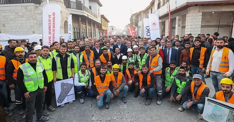 ‘Şantiye Şefi’ gurur tablosuyla yanıt verdi! Dev teslimat için geri sayım