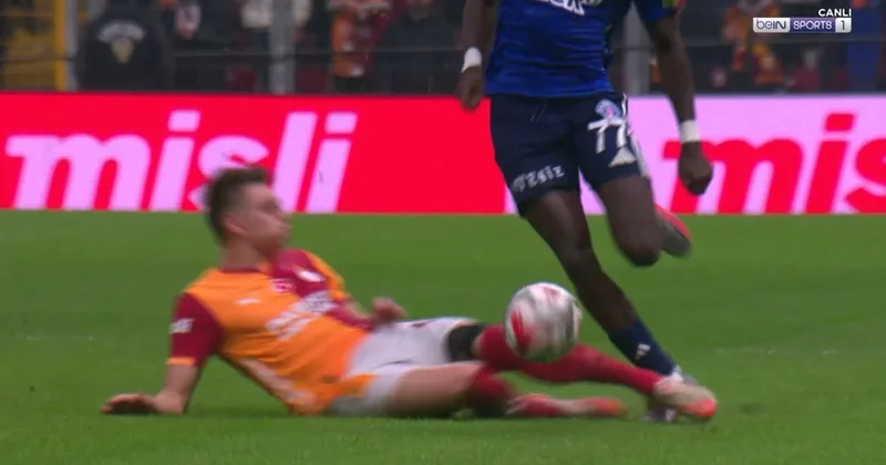 Galatasaray Kasımpaşa maçına damga vuran pozisyon Sözcü Gazetesi